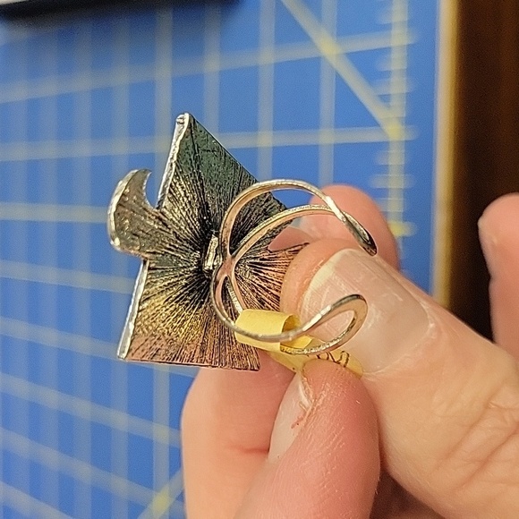 Eagle Turquoise Stone Silver Tone Ring Size 6 Adjustable - Picture 4 of 4